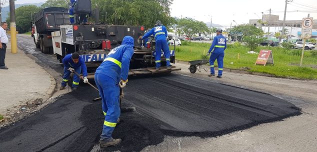 Semana de Obras em Peruíbe com manutenção e recapeamento