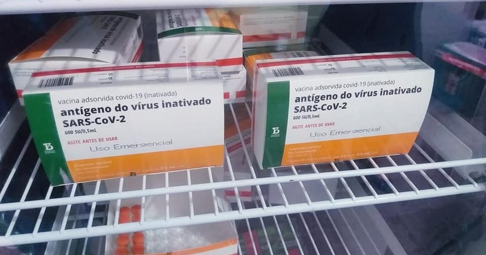 PERUÍBE RECEBE NOVAS DOSES DA CORONAVAC