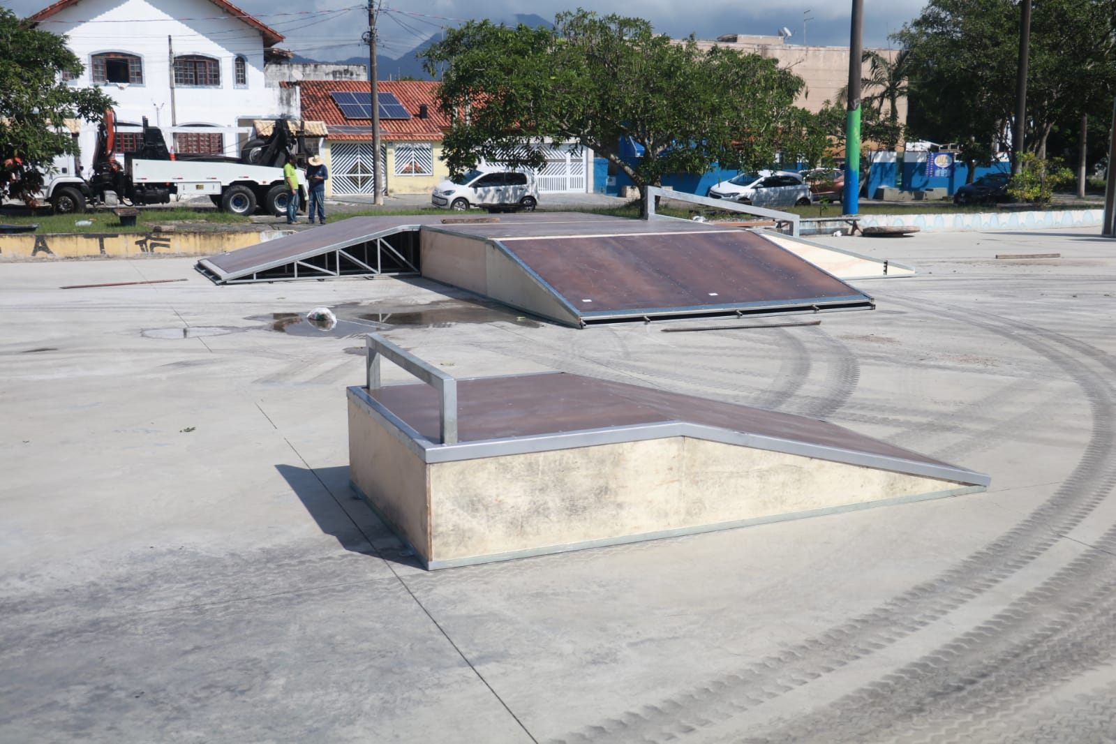 NOVAS RAMPAS DE SKATE SÃO ENTREGUES NO JARDIM RIBAMAR