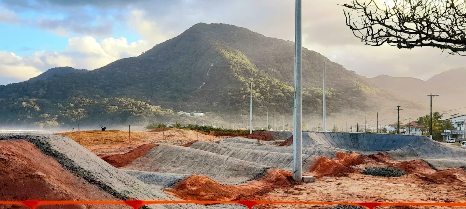 OBRA DO PARQUE TURÍSTICO SEGUE AVANÇANDO